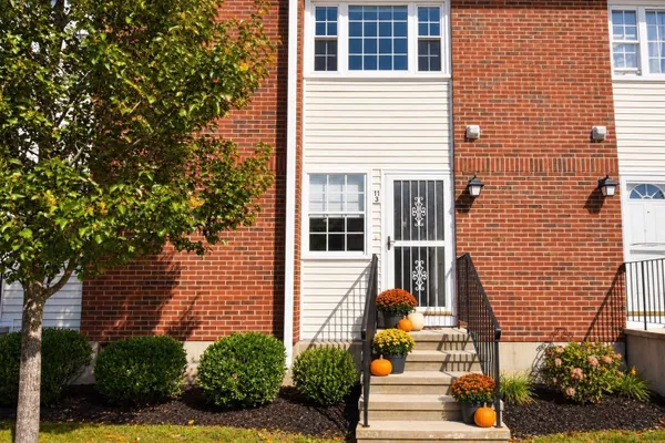 41 FOUNDRY ST 11-3