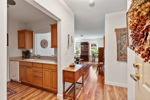 27 HARTLAND WAY 106
