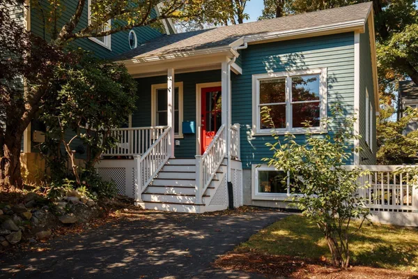17 SUTHERLAND RD