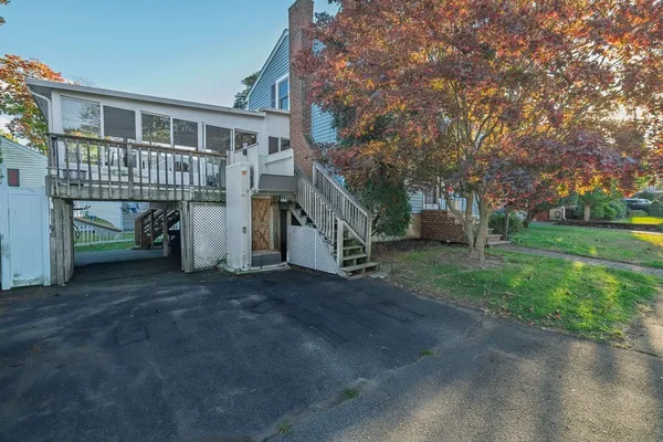 51 MAPLE ST