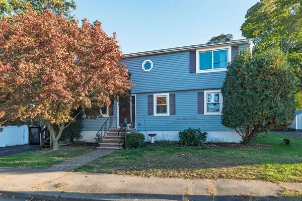 51 MAPLE ST