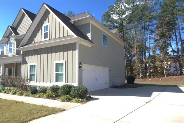 468 BRYSON LAKE CIR