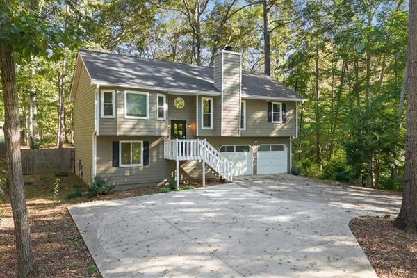 1528 OAKLEAF DR