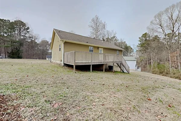 330 PEACH CROSSING DR