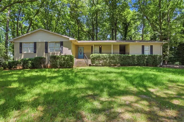 3082 LAKE RANCH DR