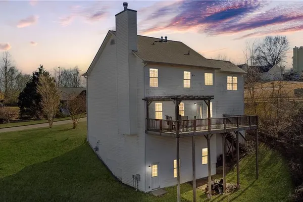8810 BROOKHURST TRL