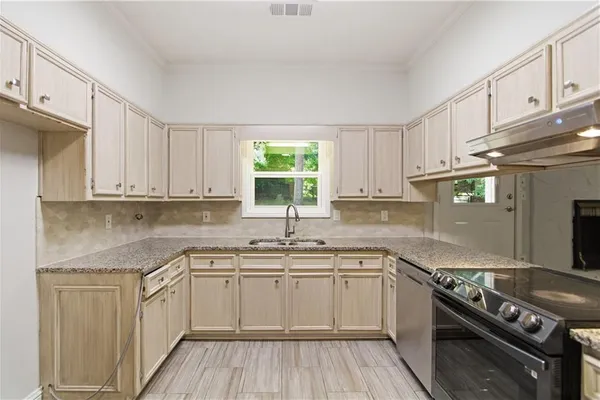 721 BELMONT RDG