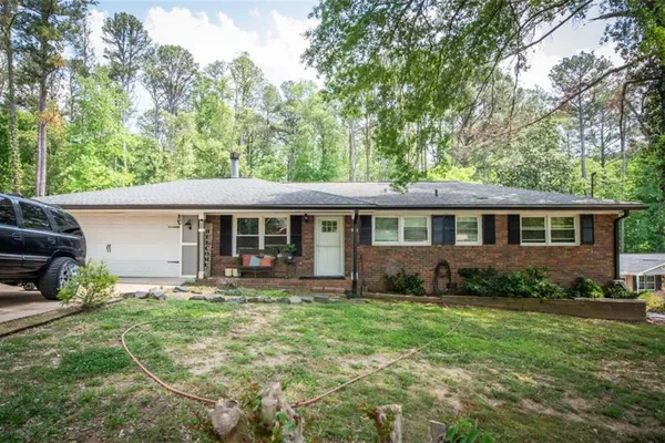 303 WILDWOOD DR