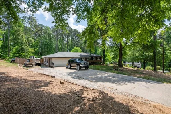 303 WILDWOOD DR