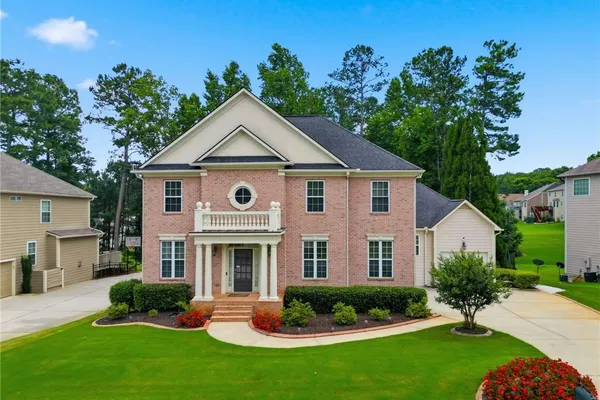 3352 WALNUT RDG