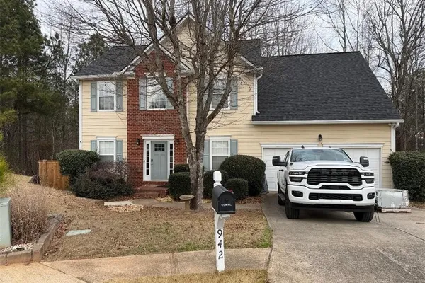 942 KOALA ST