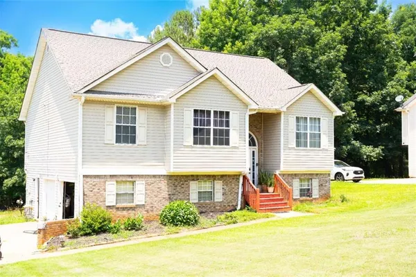 45 AVERY DR