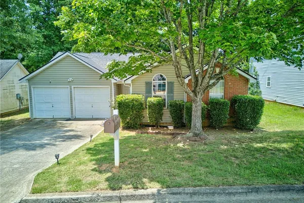 2343 RAMBLING WAY