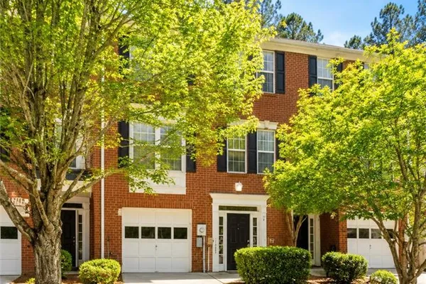 4144 SPRING COVE DR