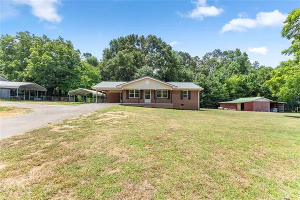 6018 HWY 52 52