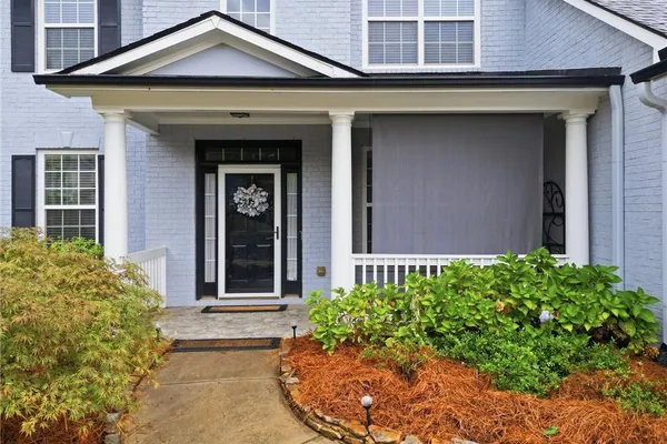 225 BROOKVIEW PL