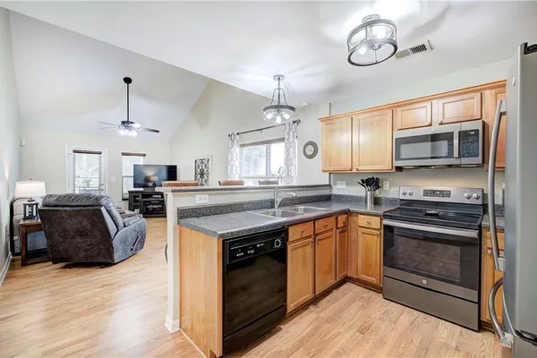 126 OAKVIEW PSGE