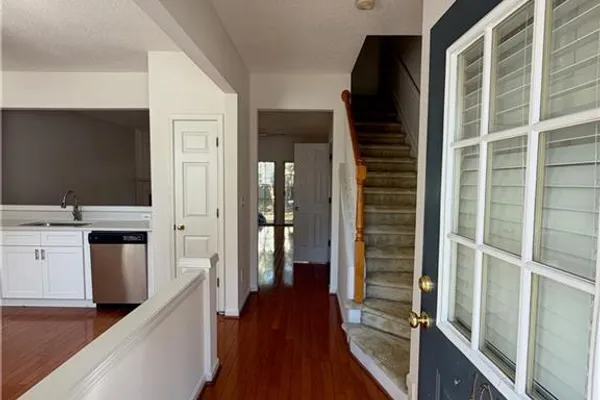 4645 VALAIS CT 107