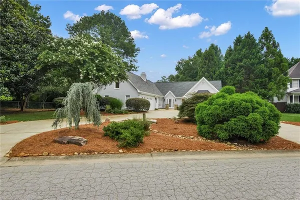 469 TIMBERLEA LAKE DR