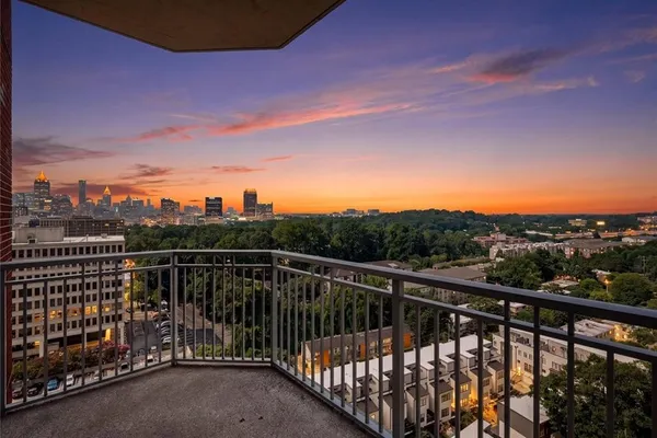 1820 PEACHTREE ST 1114