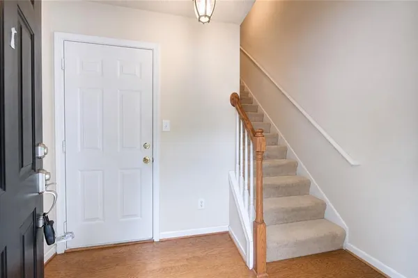 4144 SPRING COVE DR