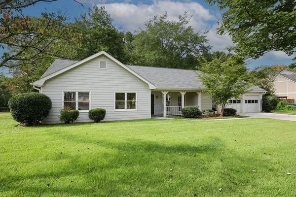 1106 LAKERIDGE CT