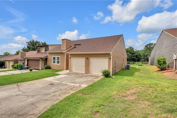 1541 BURNSTONE DR