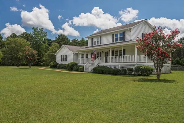 195 SKYVIEW DR