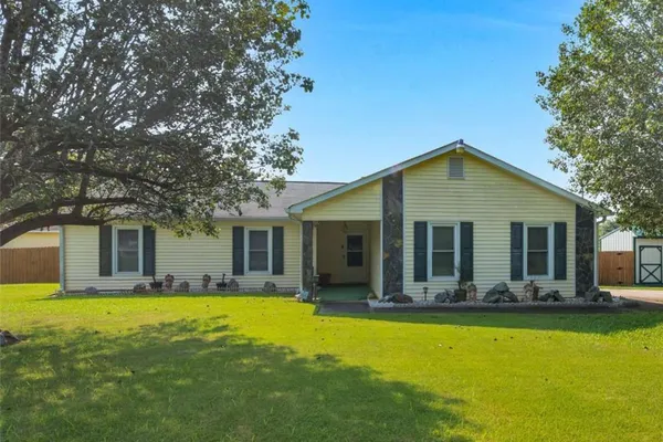 109 SUMMERFIELD DR