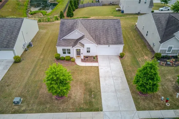 106 APALACHEE DR