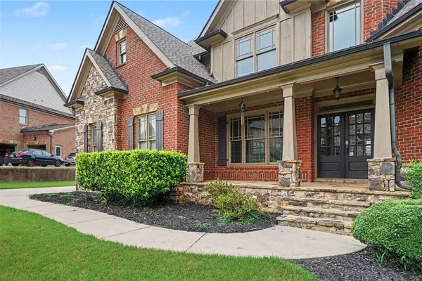 2435 RETREAT POINT PKWY