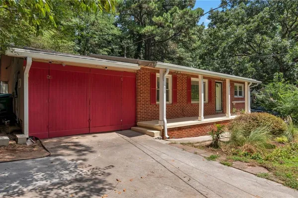 2756 HOMELAND DR