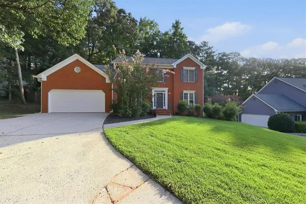 245 ST MARTINS DR
