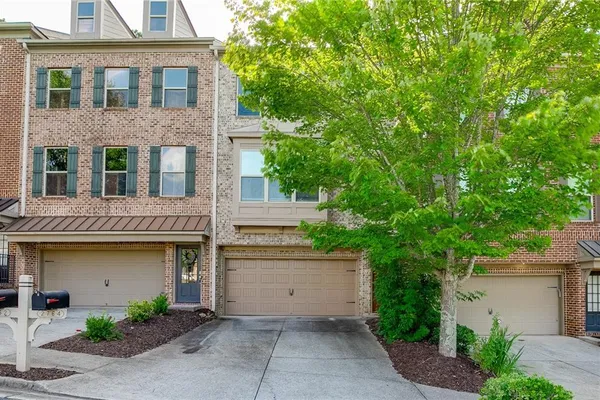 2764 LAUREL VALLEY TRL