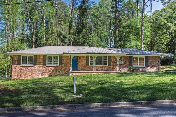 2933 SHELLY DR