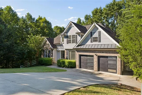 61 STONE CREST CT