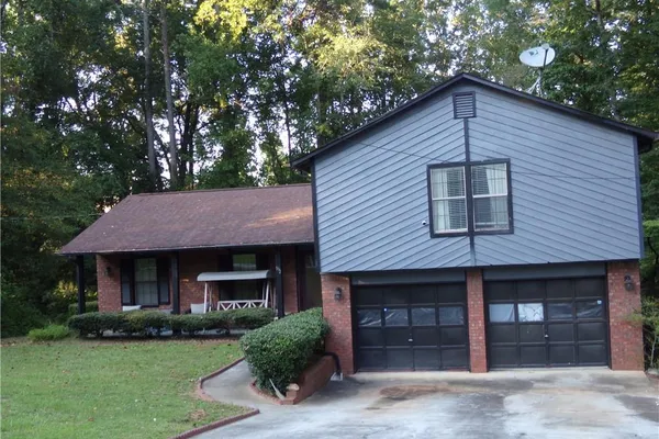 5792 WINDERMERE CT