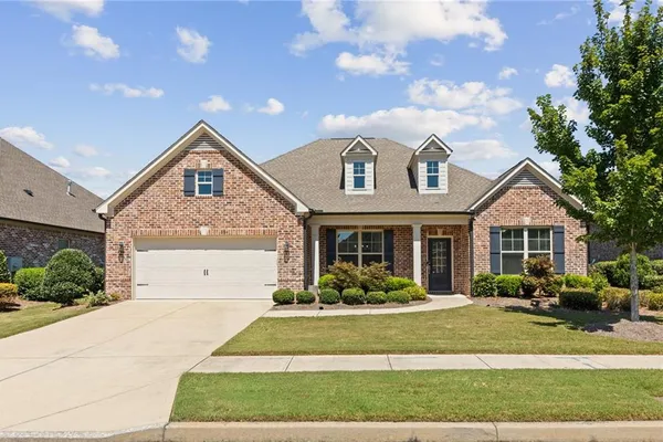3898 HEIRLOOM LOOP CT