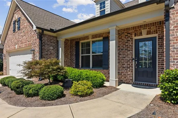 3898 HEIRLOOM LOOP CT