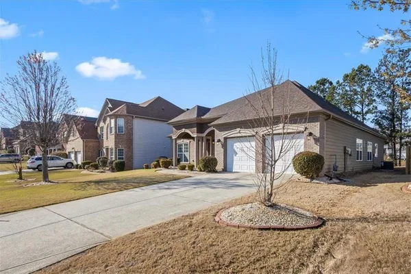 3990 BROOKHOLLOW DR