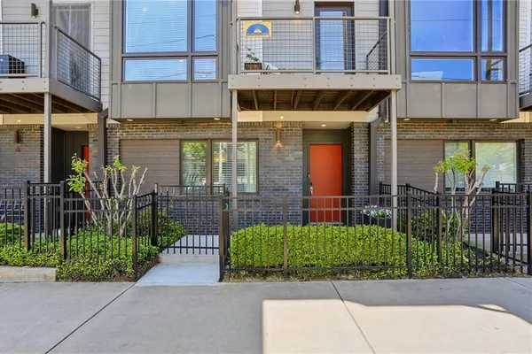 1145 KIRKWOOD AVE 5