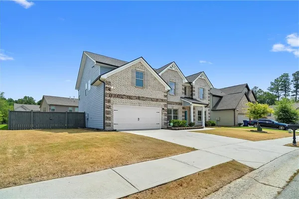 5673 WYNCREEK CIR