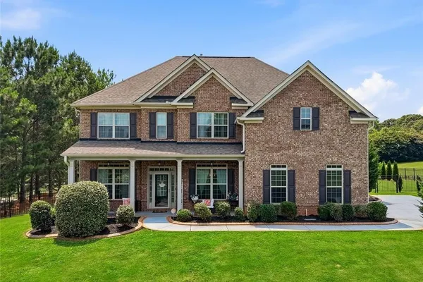 15 GRANVILLE LN
