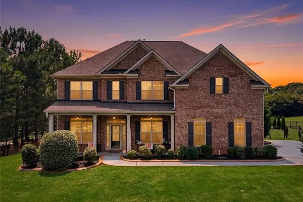 15 GRANVILLE LN
