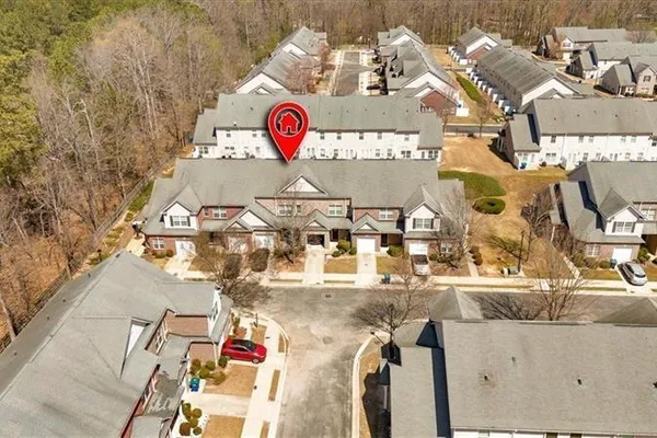 2555 FLAT SHOALS RD 1104