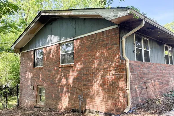3606 SULLIVAN DR