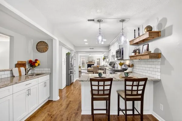 3008 VININGS FERRY DR