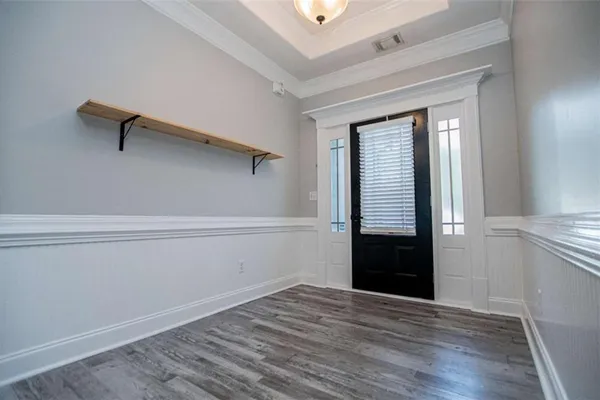 320 DAFFODIL DR