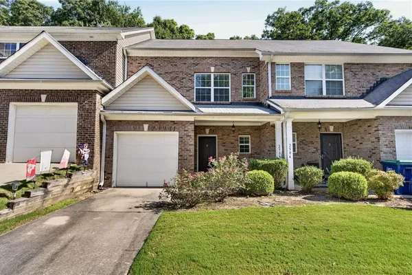 2555 FLAT SHOALS RD 2503