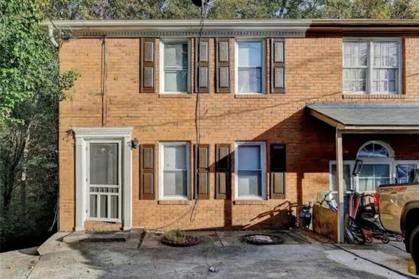 937 CARLA PL